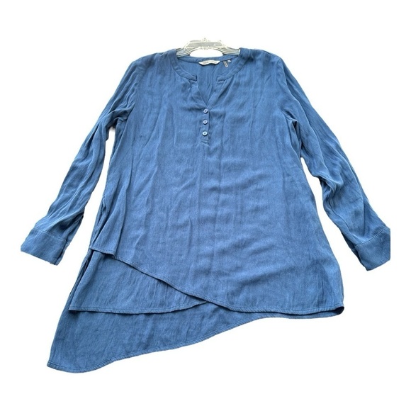 Soft Surroundings In the Study Blue Asymmetrical Pullover Lightweight Henley - Picture 2 of 12